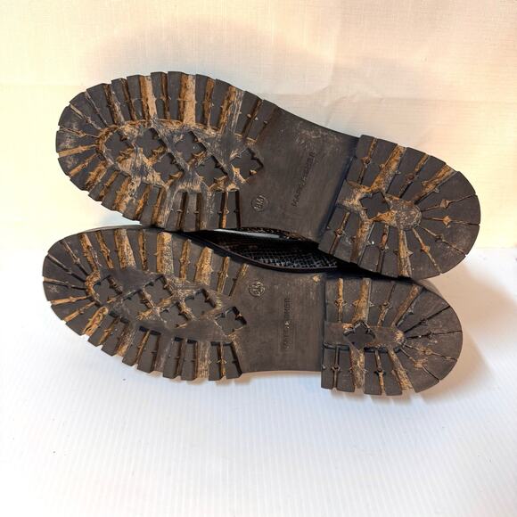 MARC FISHER Isalia 2 Combat Boots Size 8 Faux Snake Skin Fleece Lace Up Winter - Picture 9 of 10